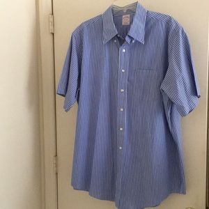 Brooks Brothers Button Down Men’s Shirt 17 1/2